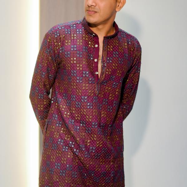 Luckhnavi Maroon Mirror Work Kurta